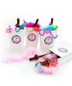 Bachelorette Superstore Scalloped Edge Popcorn Favor Box- 6pk